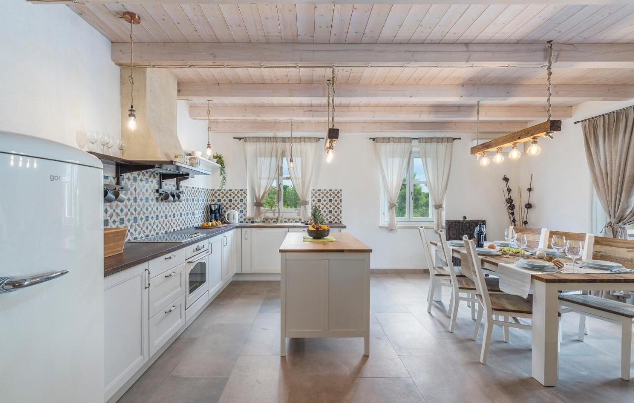 Villa-Osmium Smoljanci Zewnętrze zdjęcie
